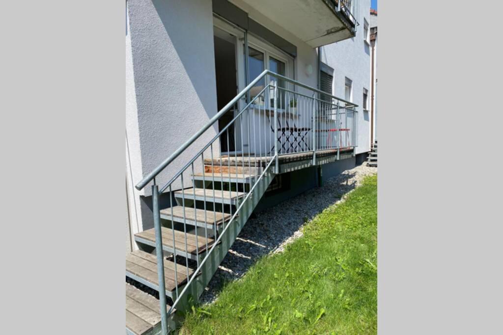 Wohnung 2 In Zentraler Lage Im Rheintal Гётцис Экстерьер фото